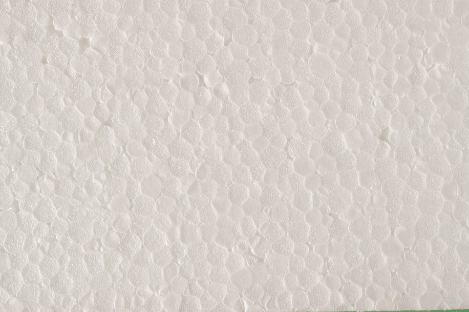 bílý polystyren